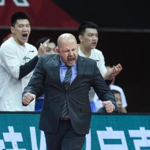 世界杯赛事官方直播软件下载-神奇的雅尼斯，复苏的北京队 CBA争冠别忘了他们